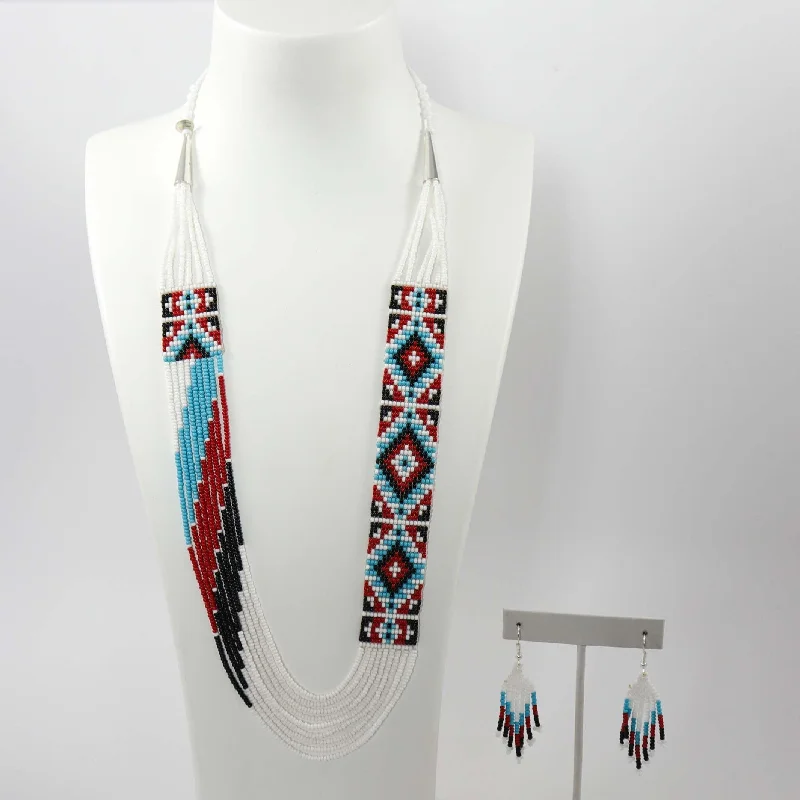 Women's layered necklaces-Beaded Necklace and Earring Set