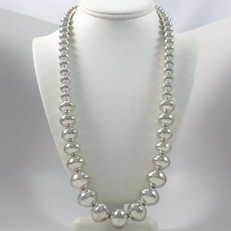 Women's titanium necklaces-Navajo Pearl Necklace