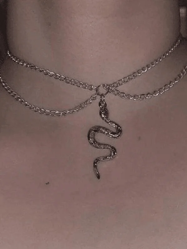 Women's chain necklaces-Snake Pendant Double Layer Necklace