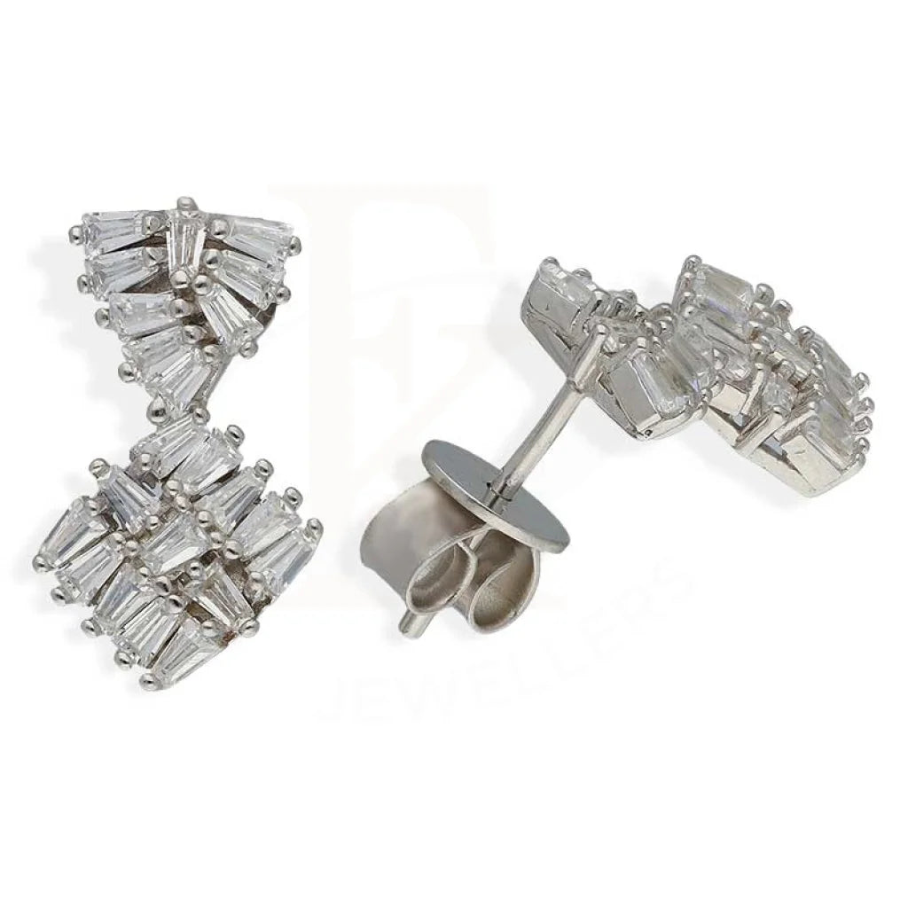 Trendy women's earrings-Sterling Silver 925 Stud Earrings - FKJERNSL2948