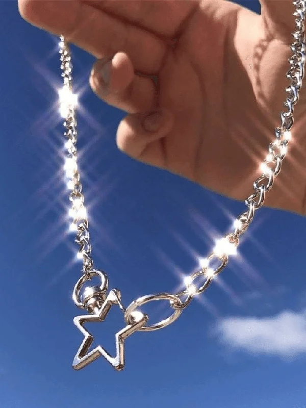 Women's titanium necklaces-Star Charm Chain Necklace