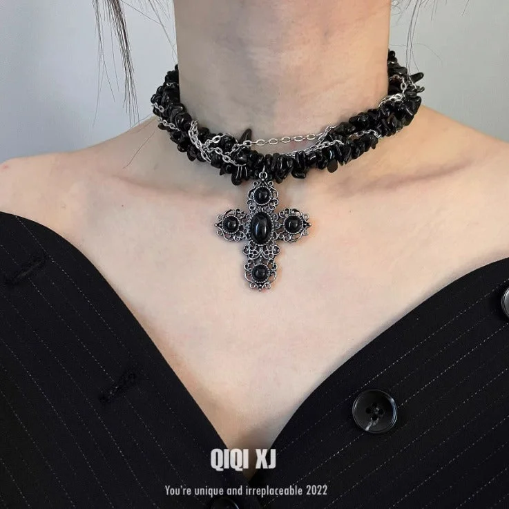 Women's holiday necklaces-Heavy Layered Irregular Stone Gothic Necklace