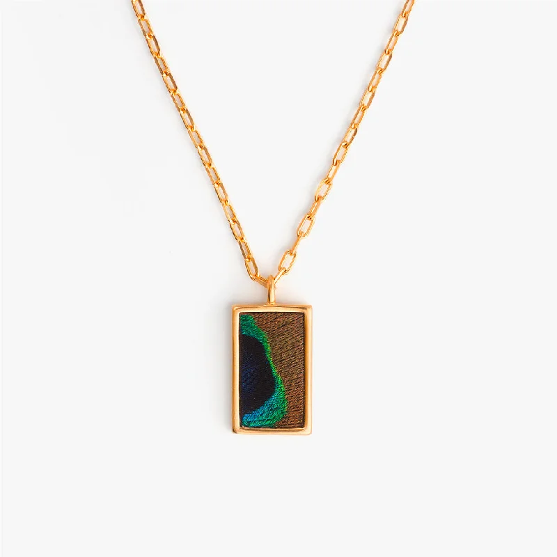 Women's minimalist necklaces-Qulit Pendant Necklace