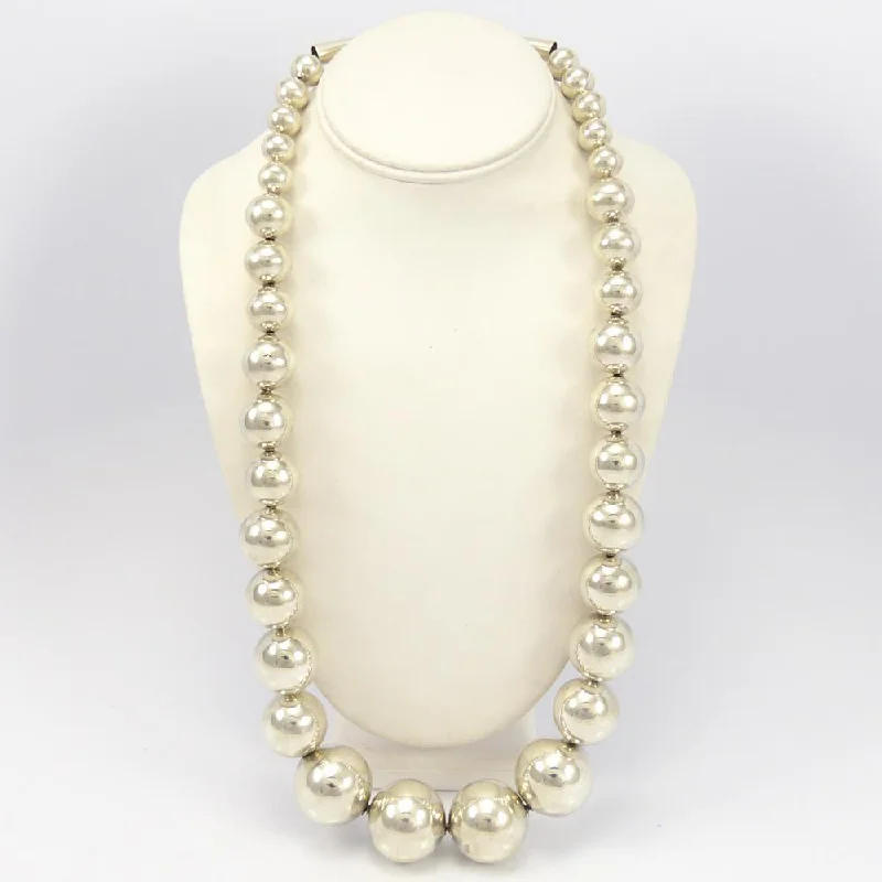 Women's fashion necklaces-Silver Bead Necklace