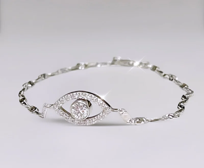 Women's tennis bracelets-Diamond eye bracelet